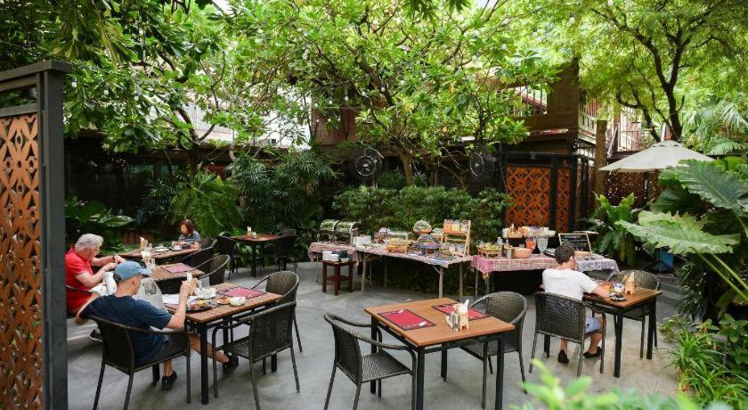 The Rose Bangkok Hotel Exterior foto